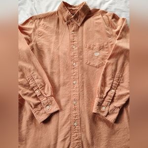 CHAPS Men's Button Up Shirt. Size Medium. Long Sleeves.